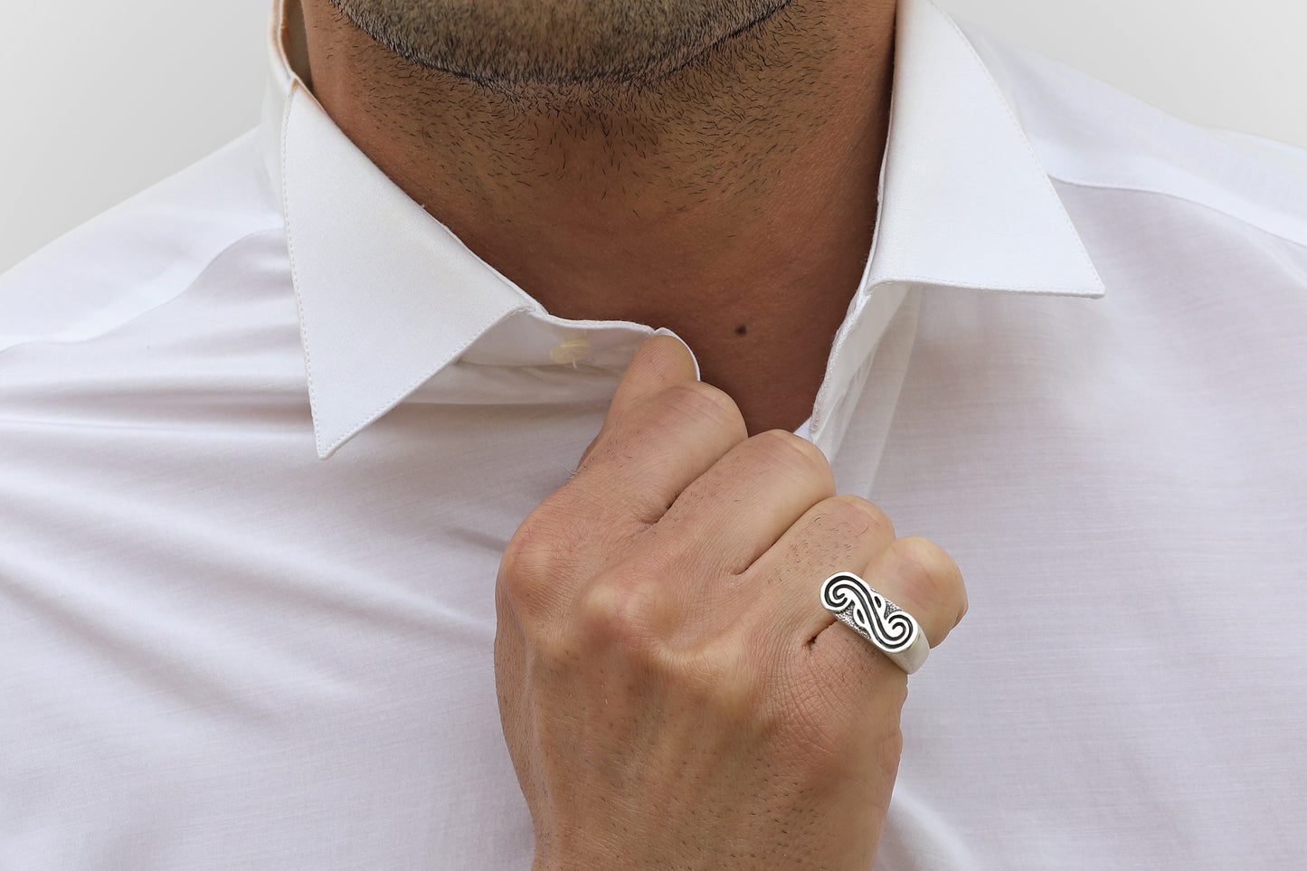 Anello Segni Doppia Spirale argento