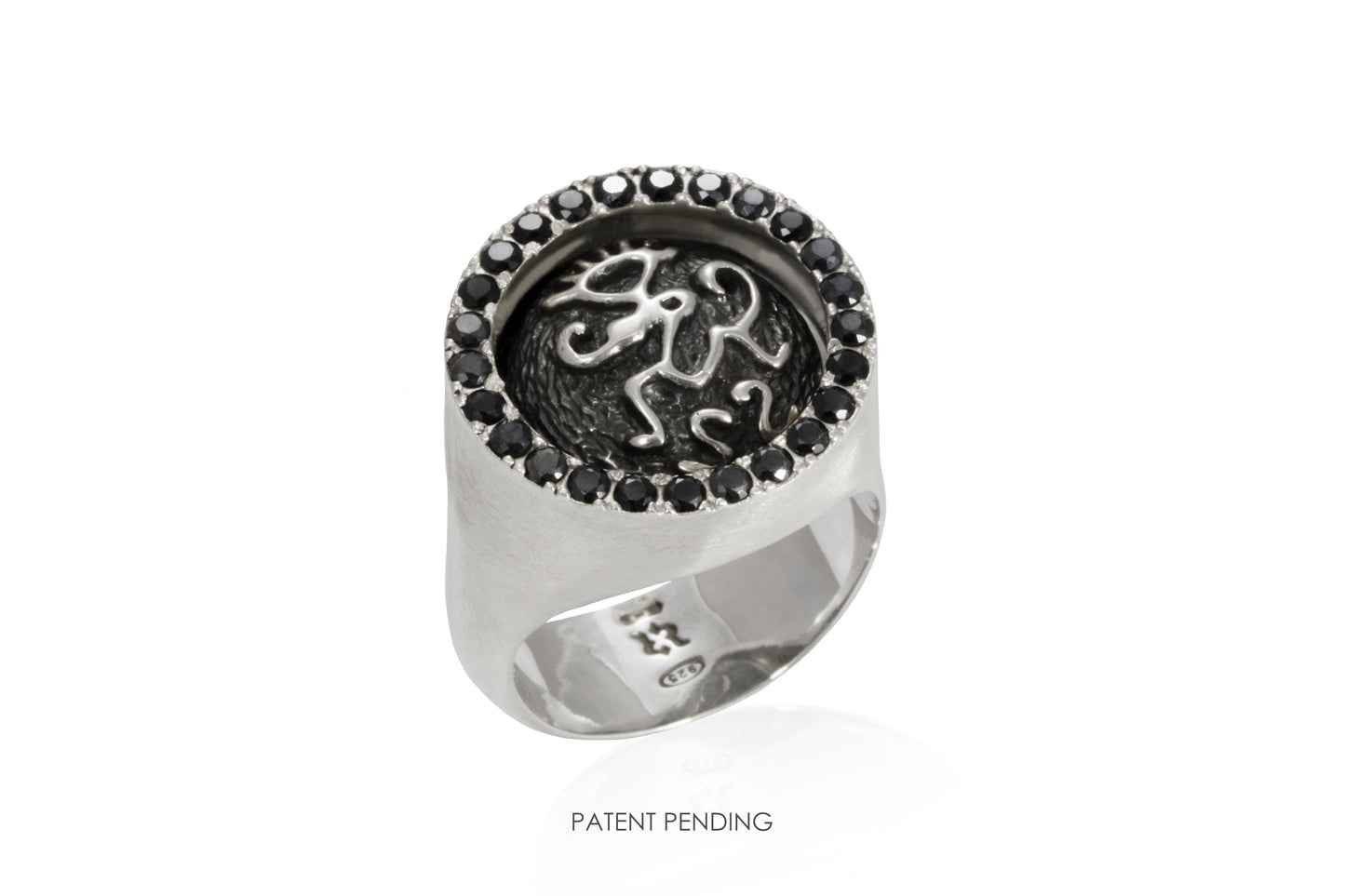 Anello Segni Doppio argento e zirconi neri